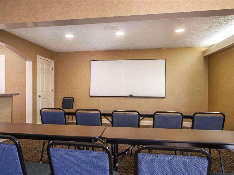 Covington Quality Inn & Suites מראה חיצוני תמונה