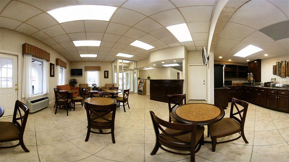 Covington Quality Inn & Suites מראה חיצוני תמונה
