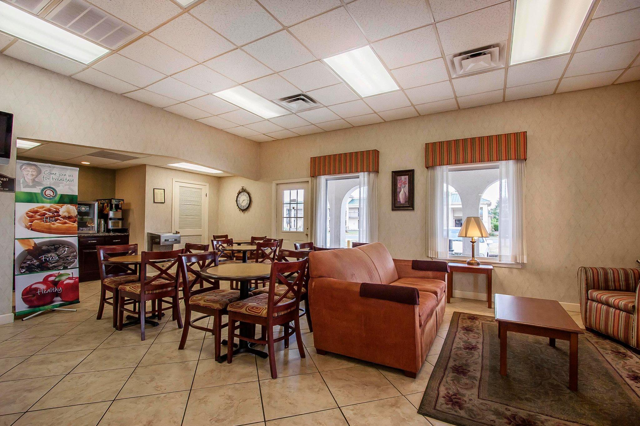 Covington Quality Inn & Suites מראה חיצוני תמונה