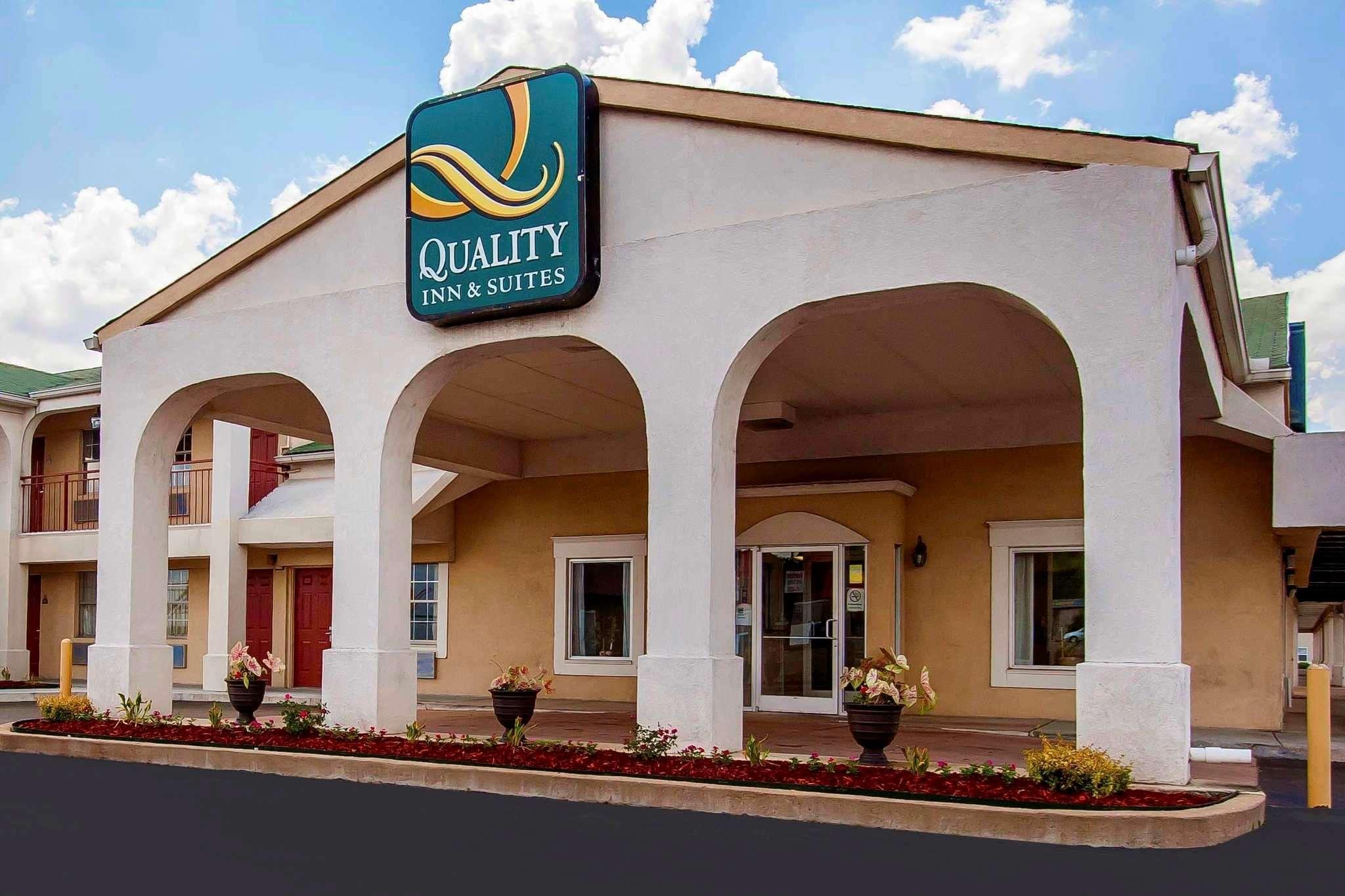 Covington Quality Inn & Suites מראה חיצוני תמונה
