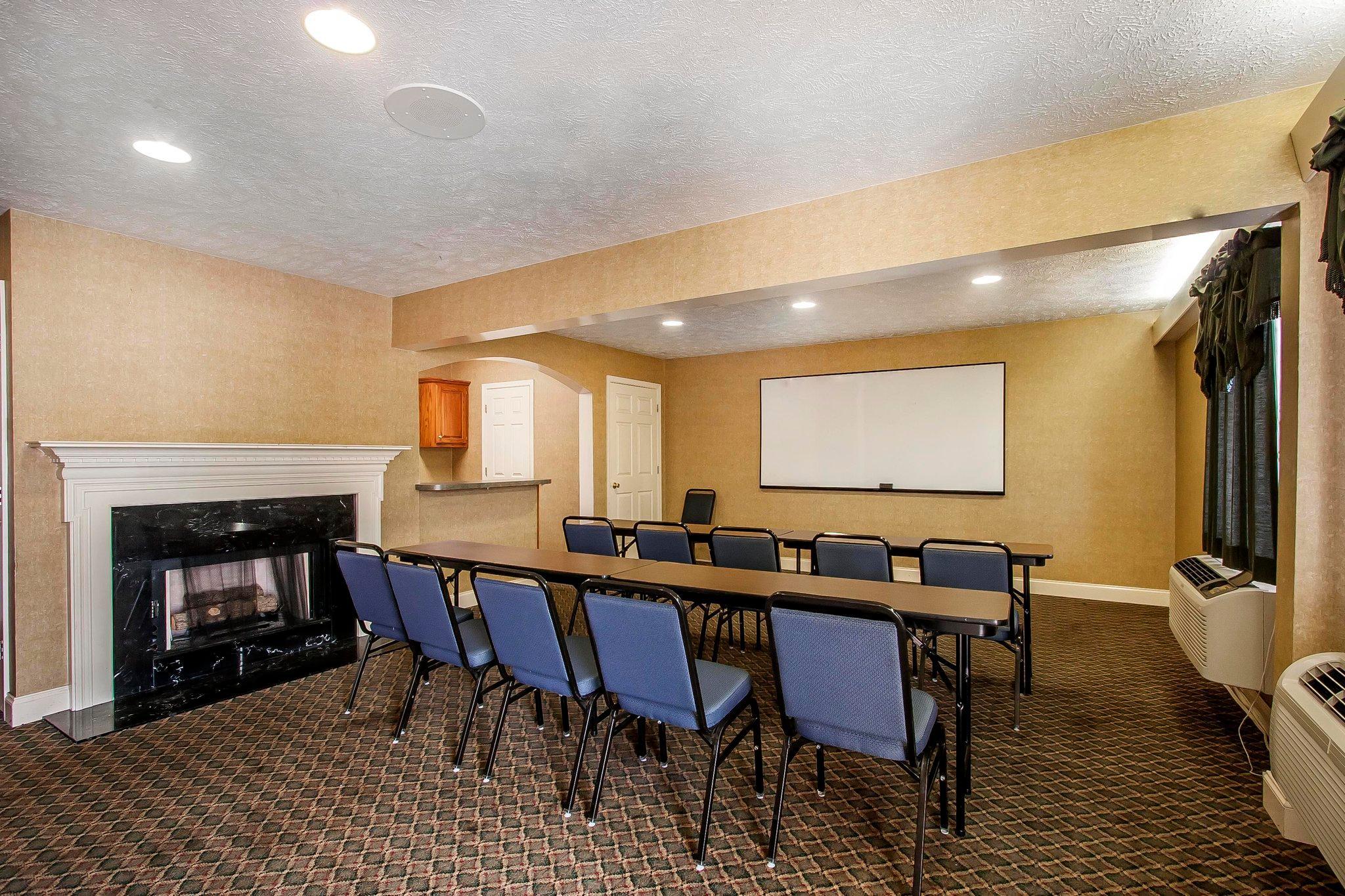 Covington Quality Inn & Suites מראה חיצוני תמונה