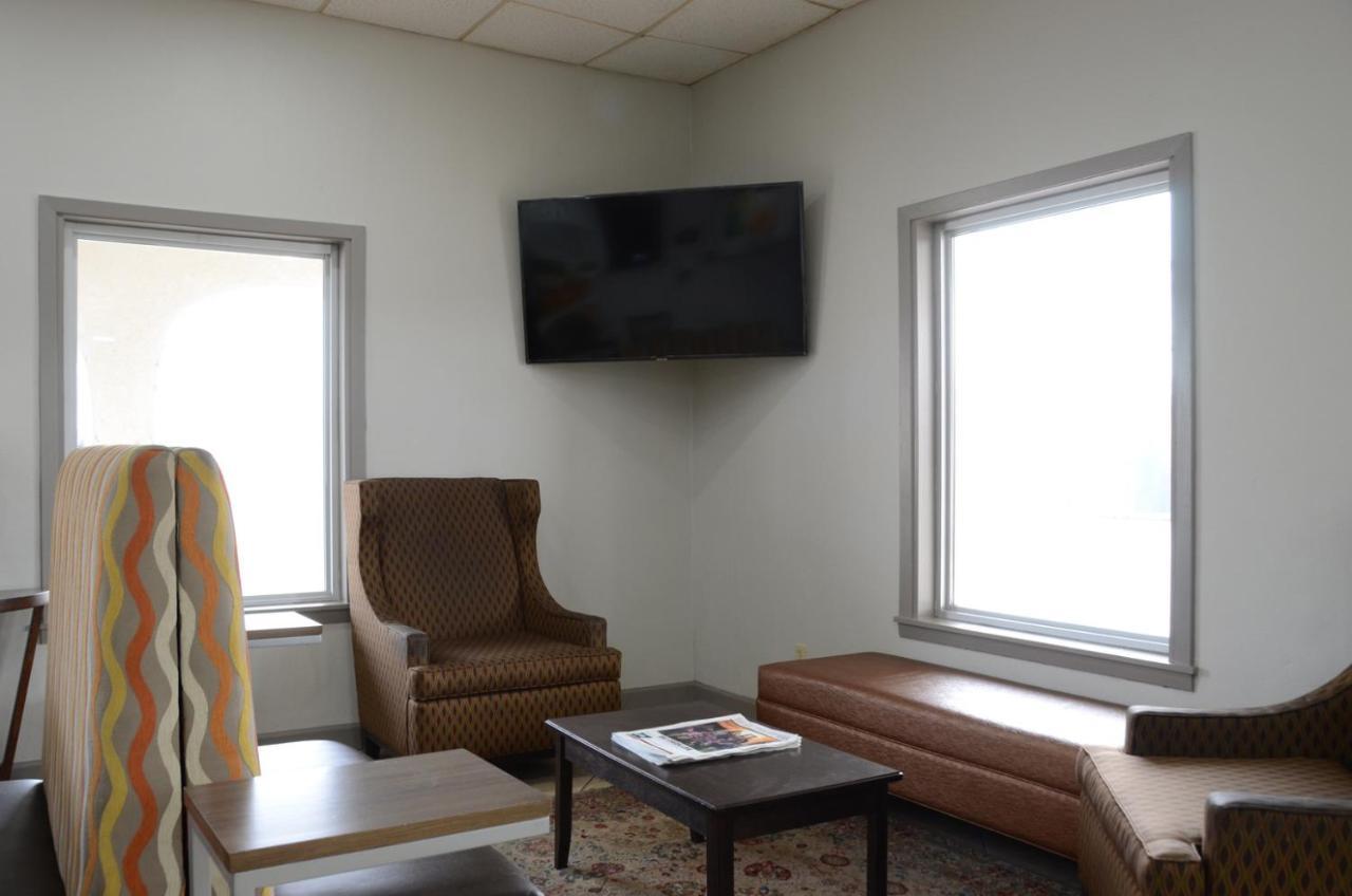 Covington Quality Inn & Suites מראה חיצוני תמונה