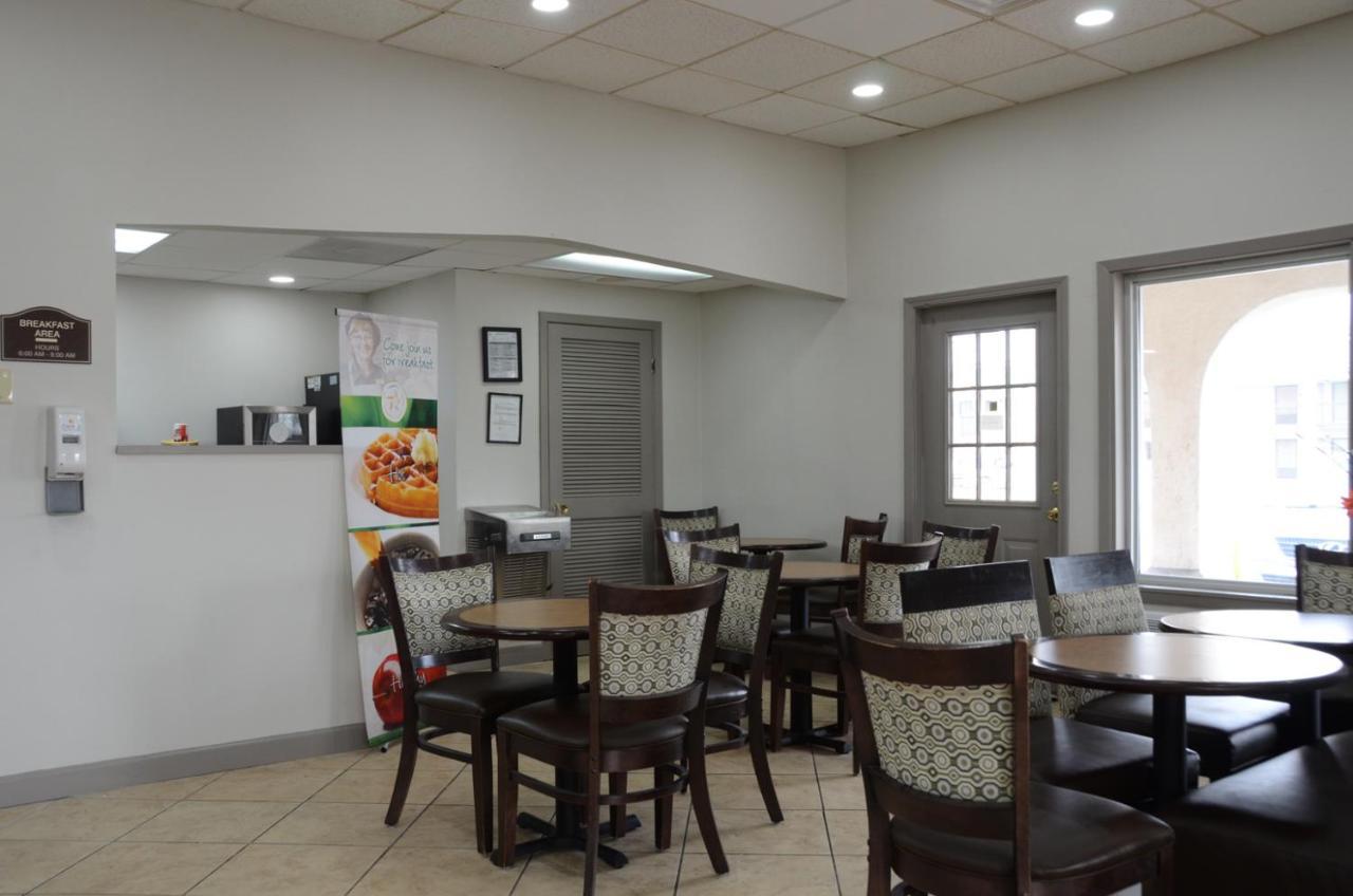 Covington Quality Inn & Suites מראה חיצוני תמונה